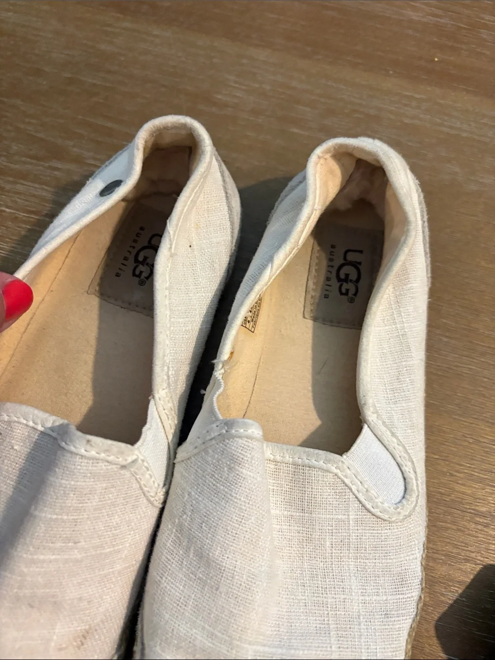 UGG casual slip